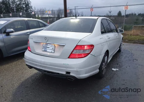 2010 Mercedes-Benz C 300 Sport из США, поврежденный, VIN WDDGF5EB4AF460531